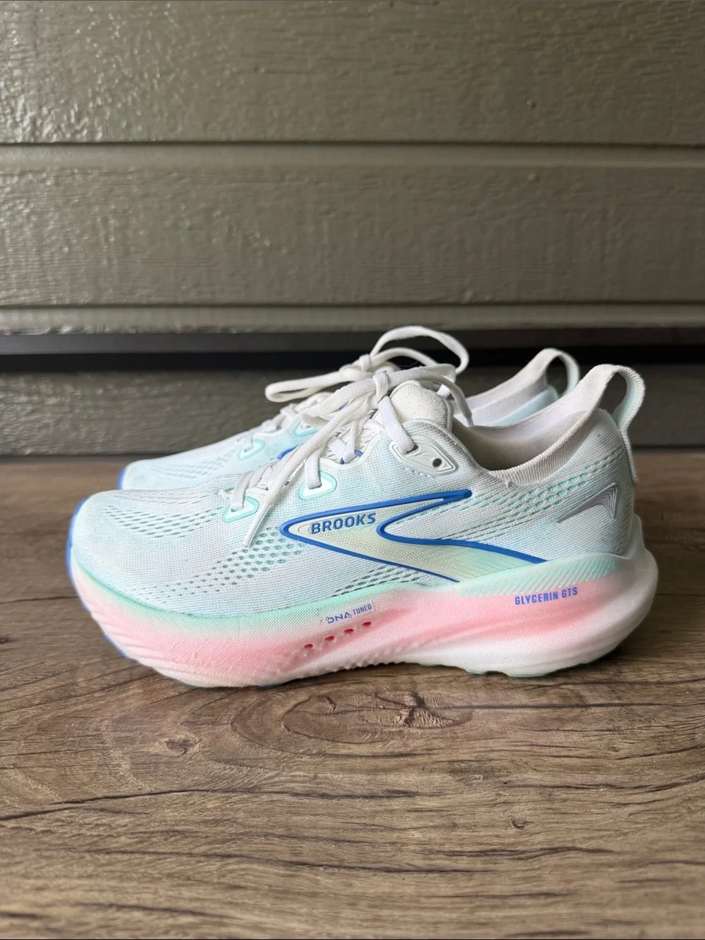 Brooks Glycerin GTS Women’s sneakers size 7 - Picture 4 of 11